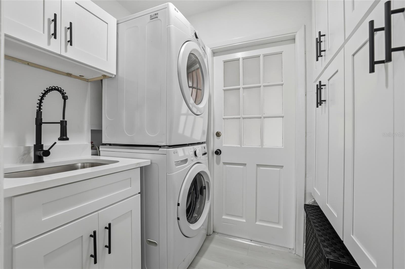 TAMPAS NORTH SIDE COUNTRY CLU - Residential