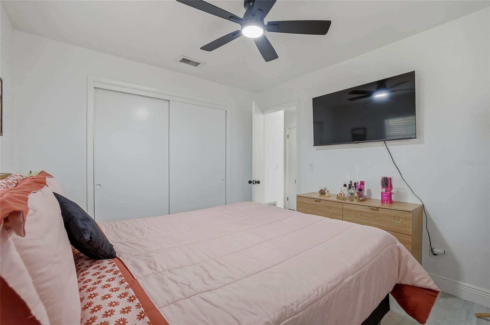 TAMPAS NORTH SIDE COUNTRY CLU - Residential