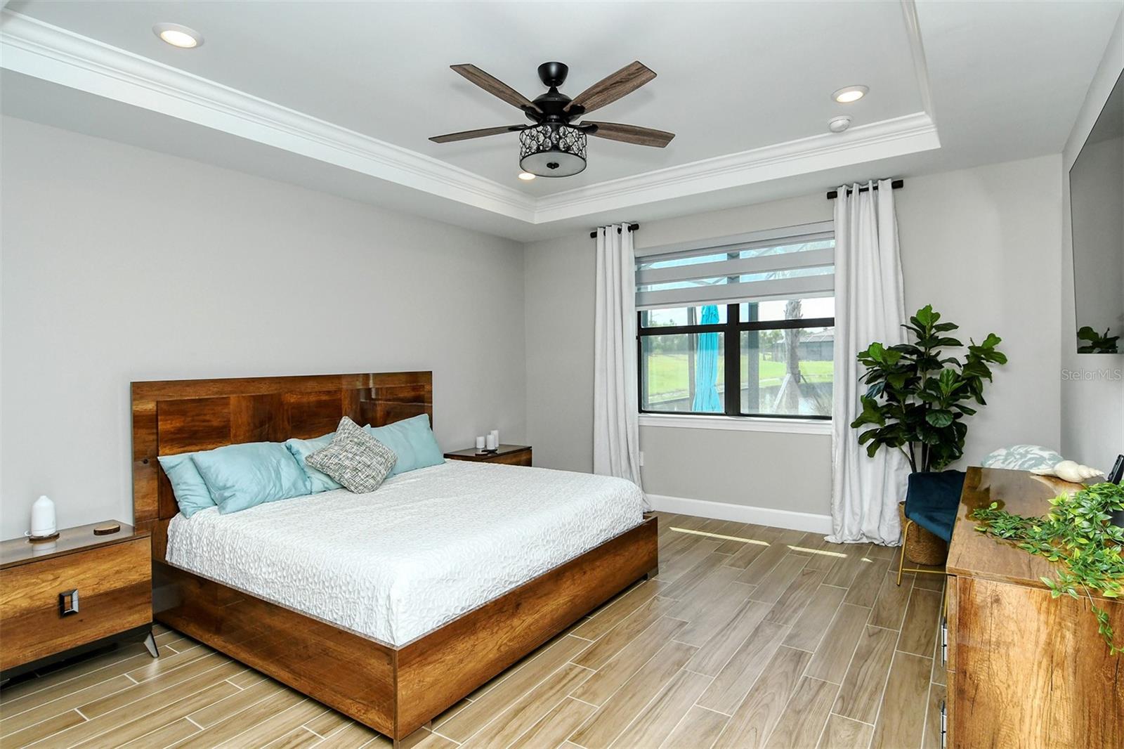 DEL WEBB PH IV SUBPH 4A & 4B - Residential Lease