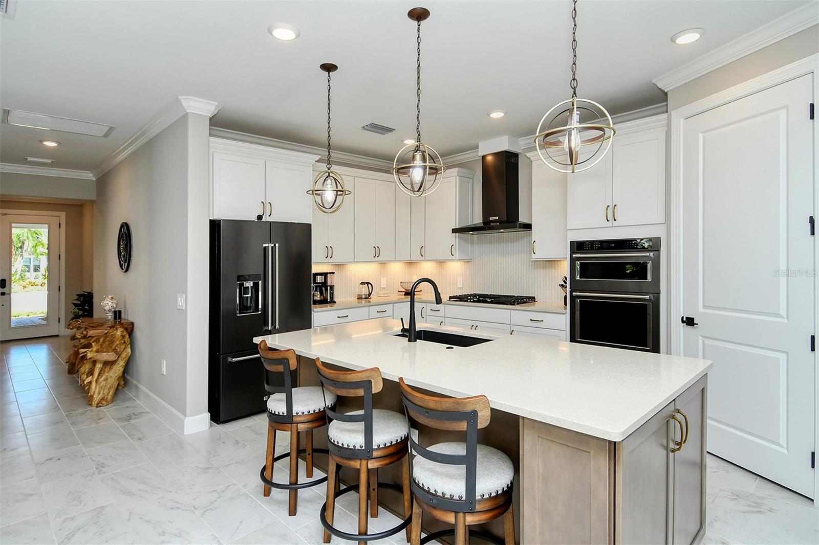 DEL WEBB PH IV SUBPH 4A & 4B - Residential Lease