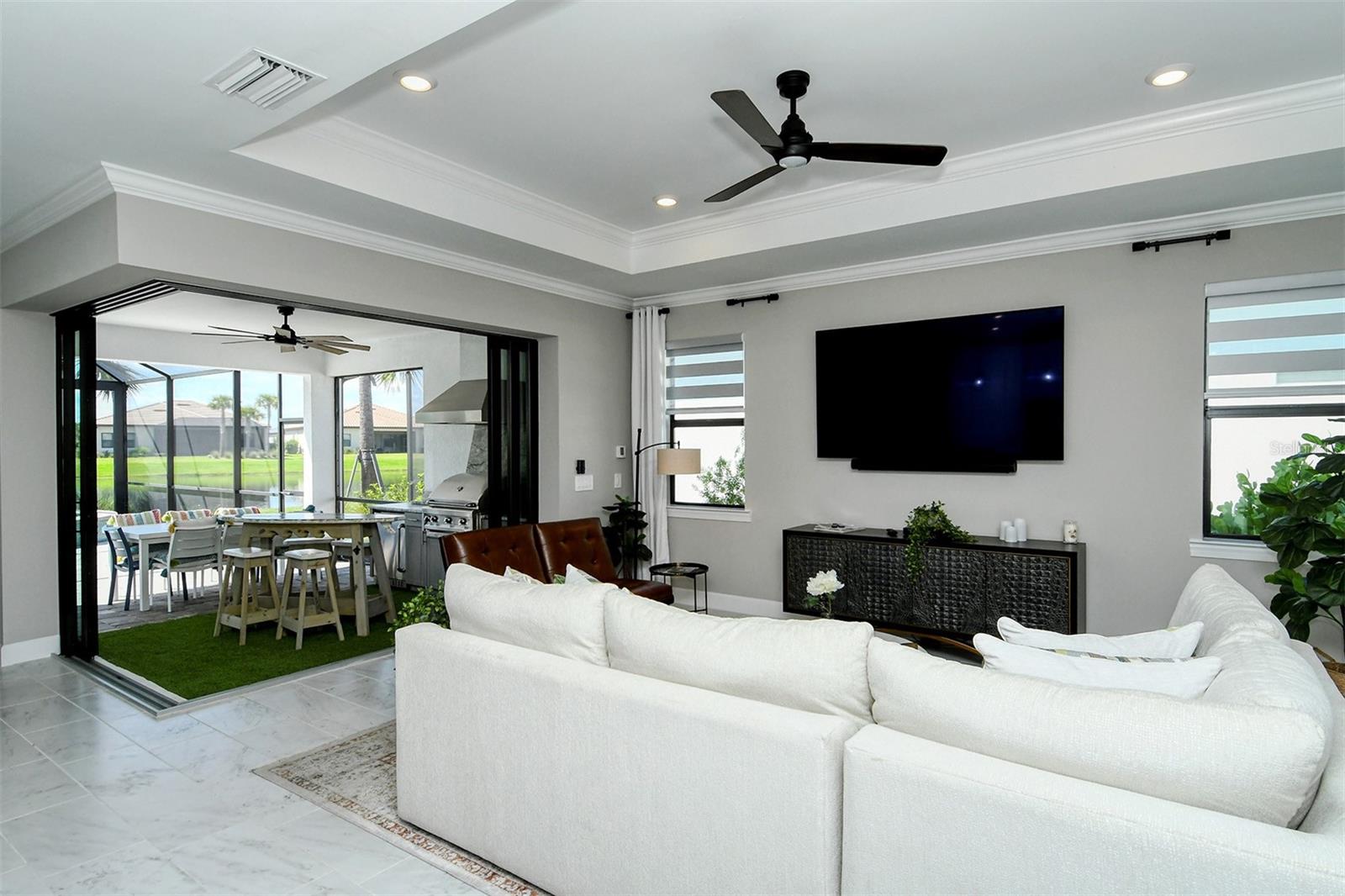 DEL WEBB PH IV SUBPH 4A & 4B - Residential Lease