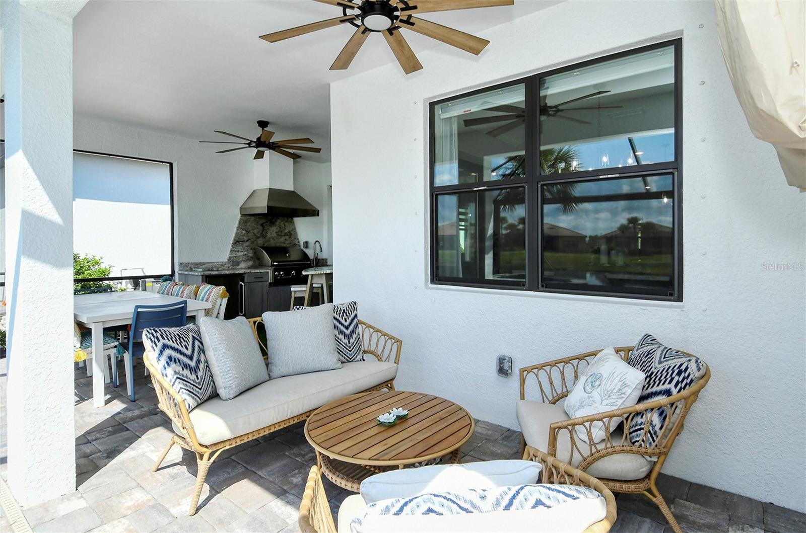 DEL WEBB PH IV SUBPH 4A & 4B - Residential Lease