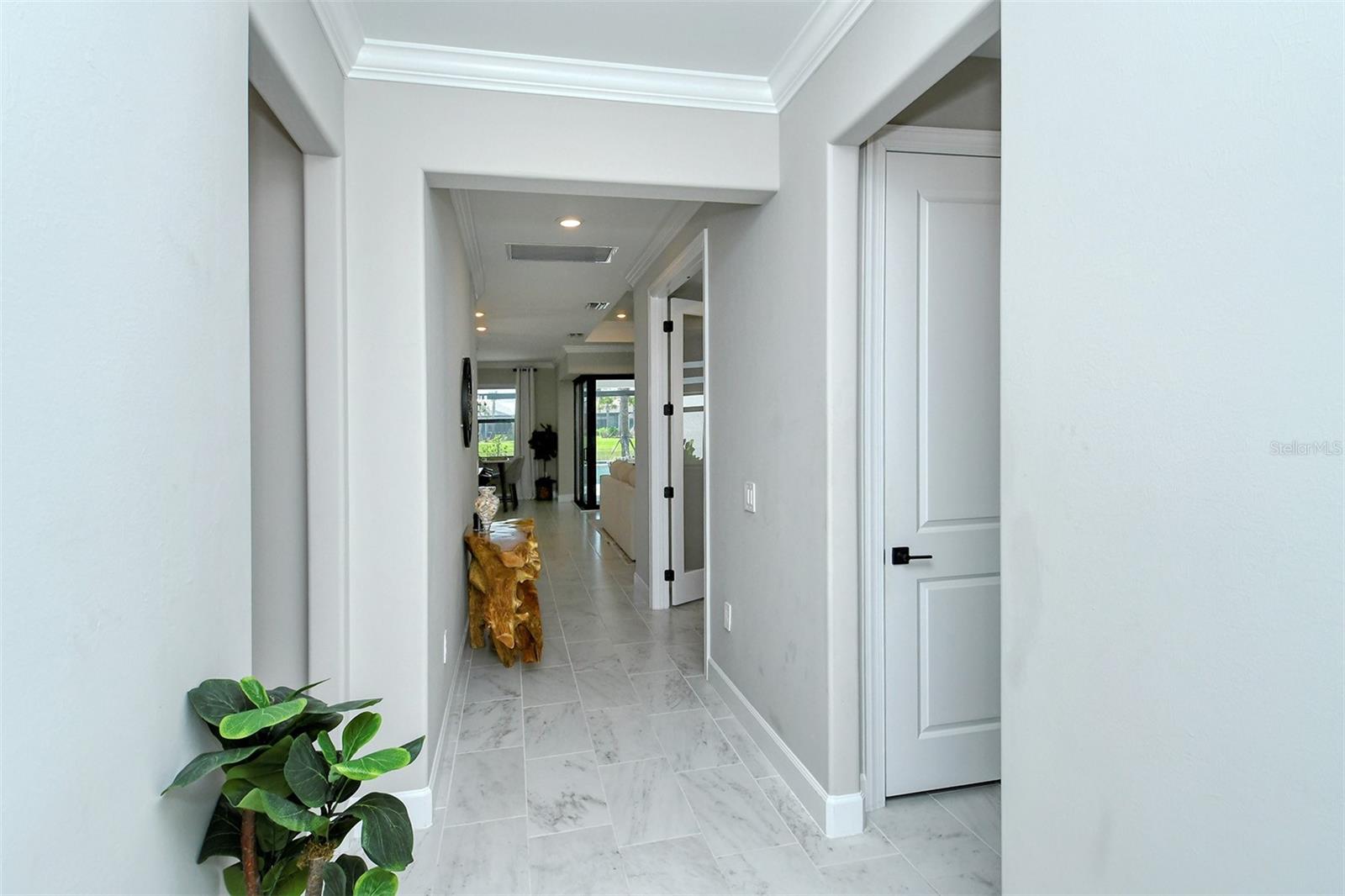 DEL WEBB PH IV SUBPH 4A & 4B - Residential Lease
