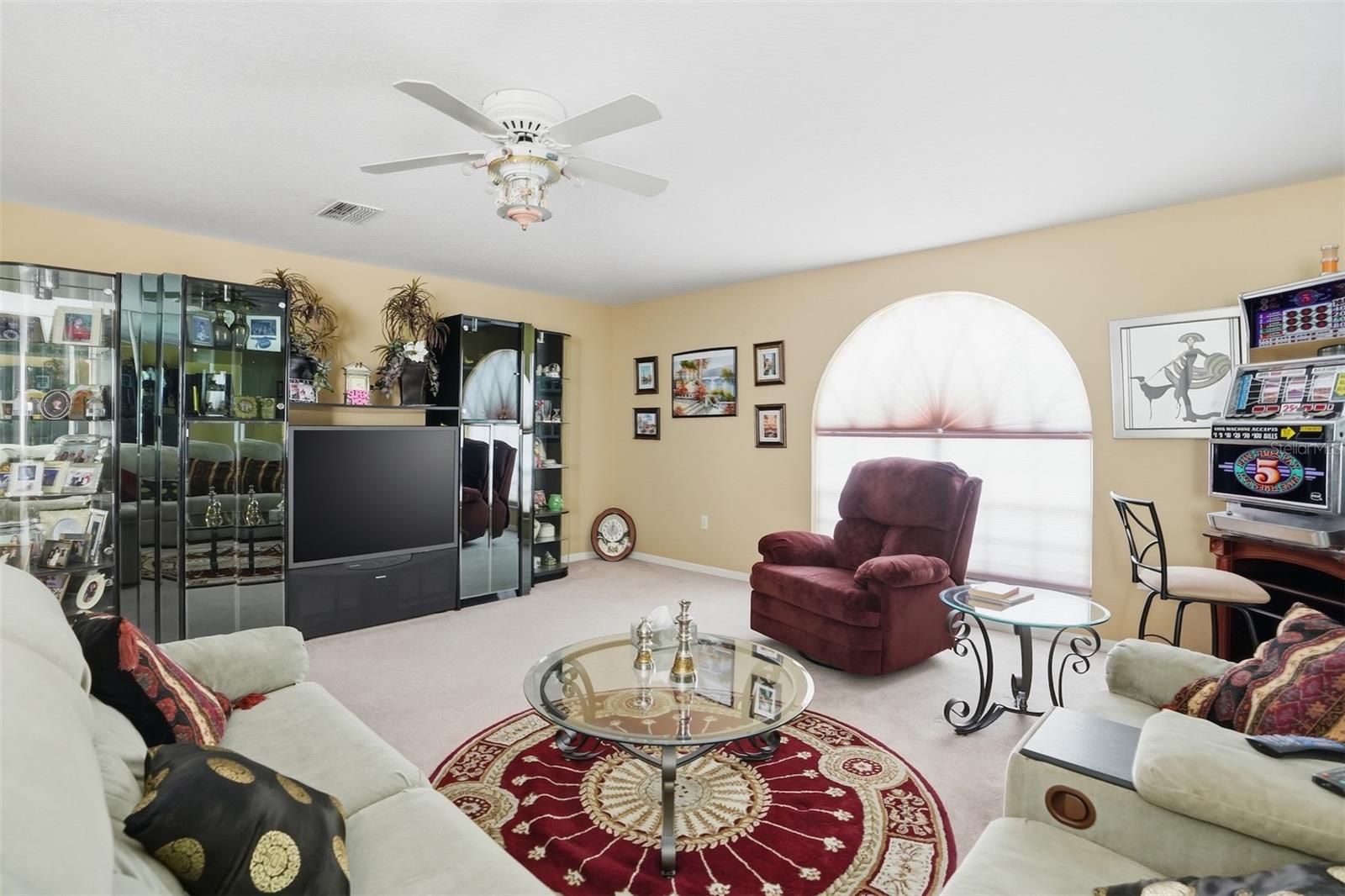 RAINBOW WOODS - Residential