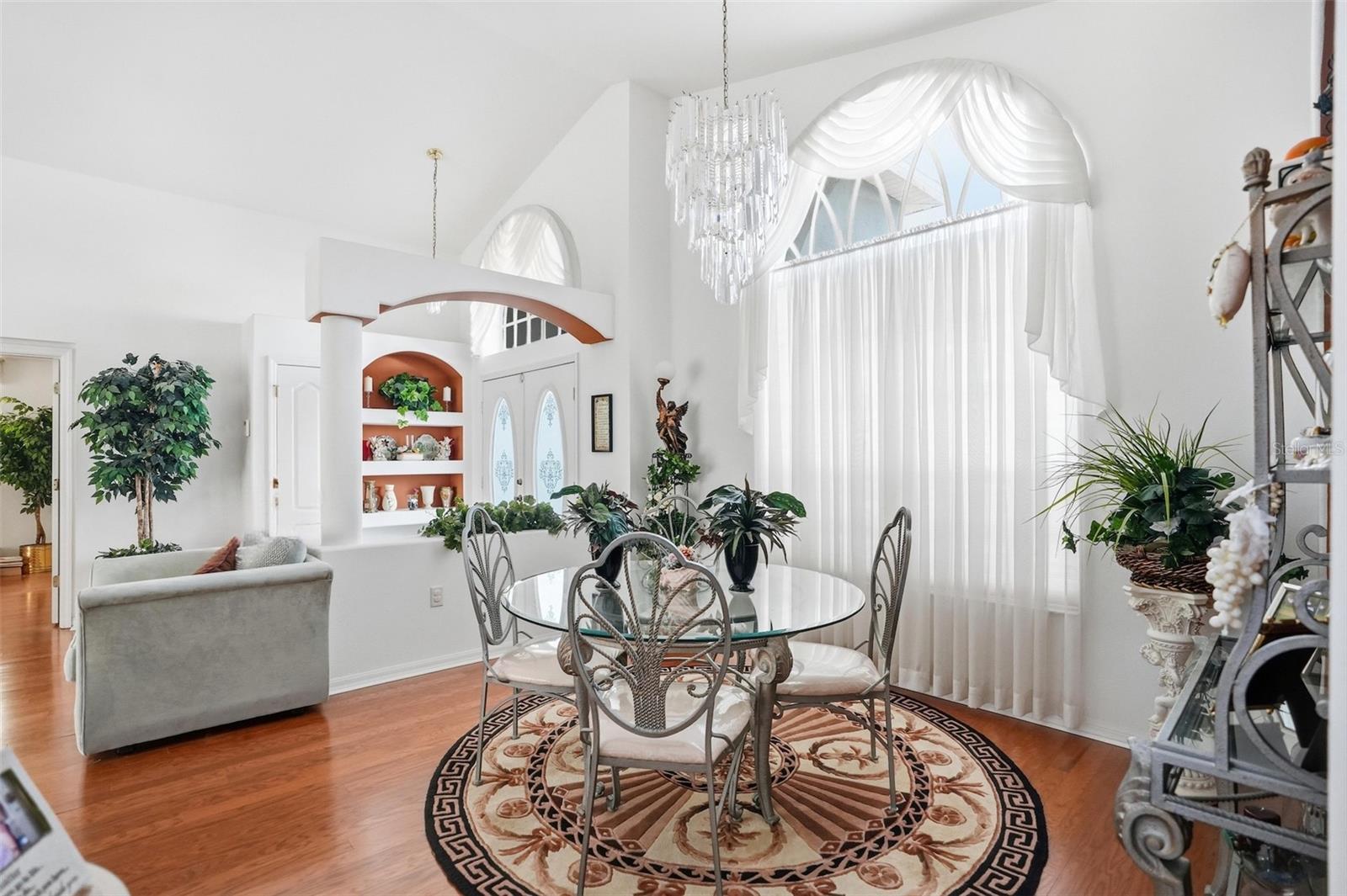 RAINBOW WOODS - Residential