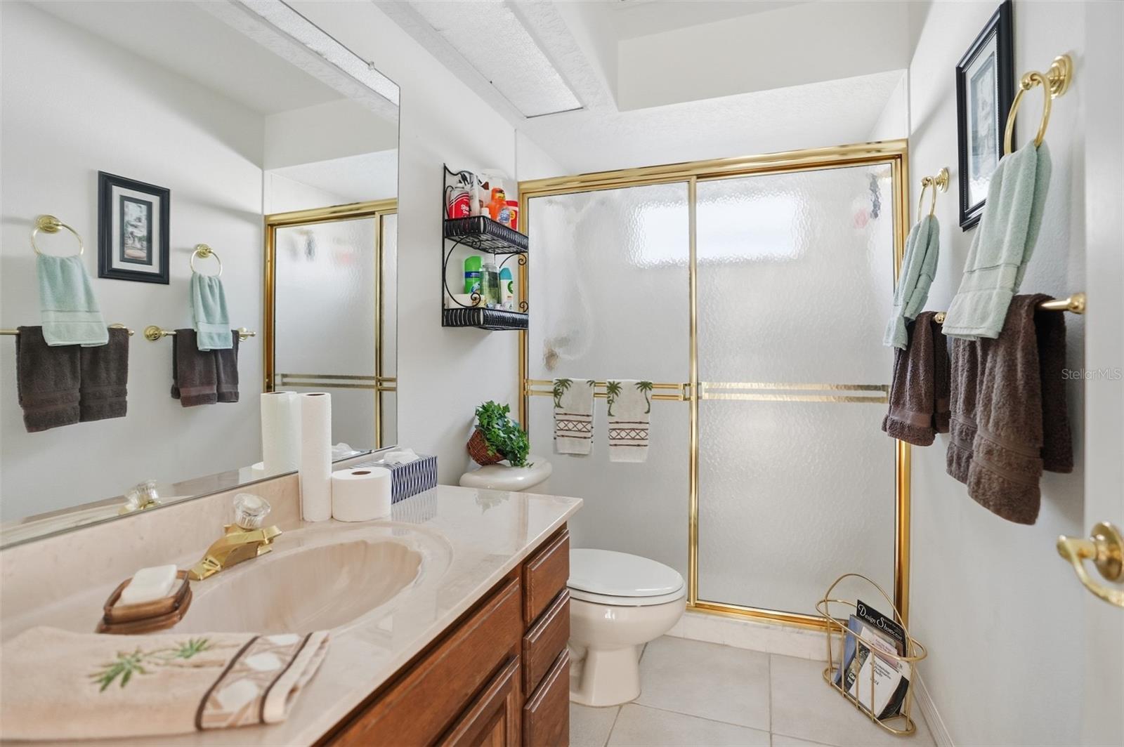 RAINBOW WOODS - Residential