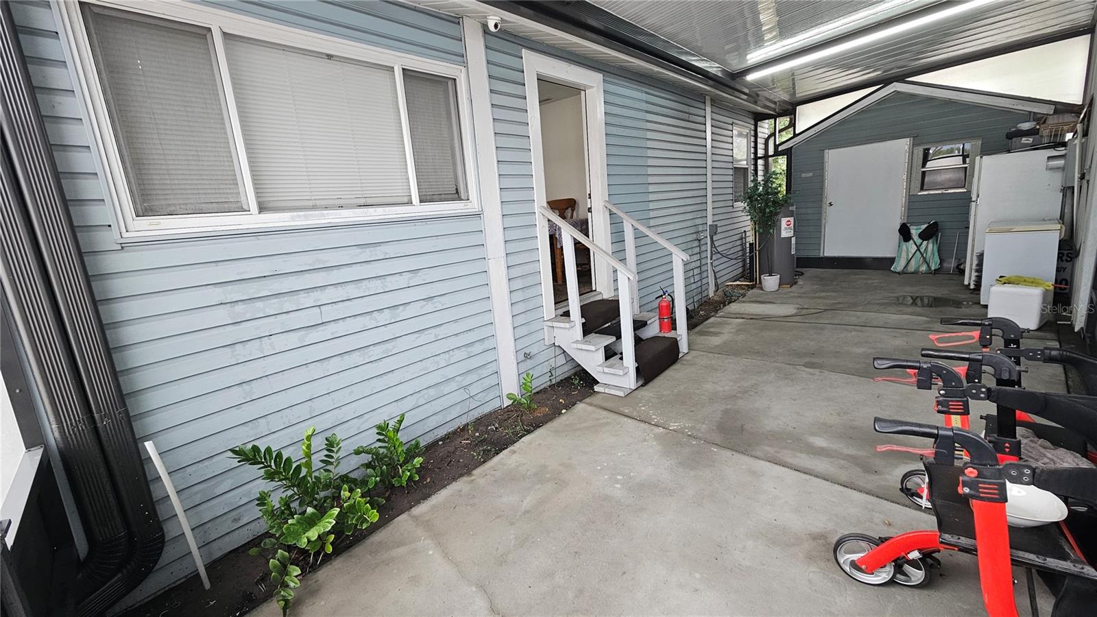 ZZZ | UNPLATTED - Commercial Sale