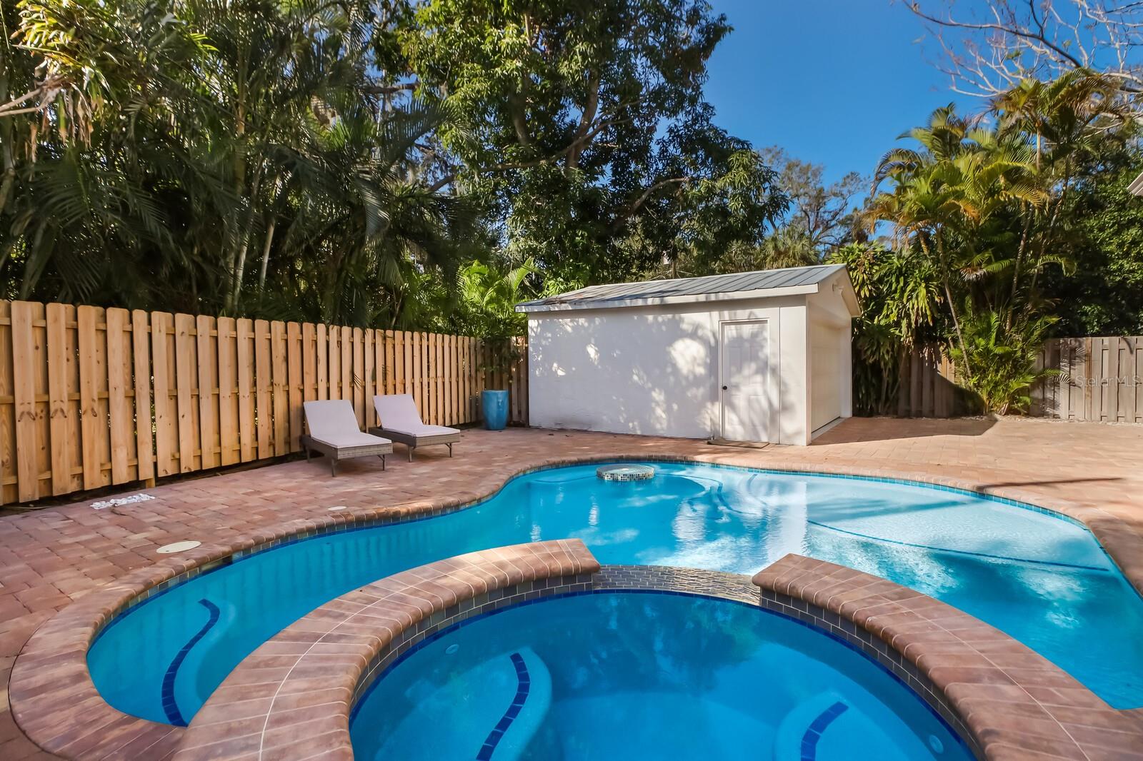 MCCLELLAN PARK - Residential