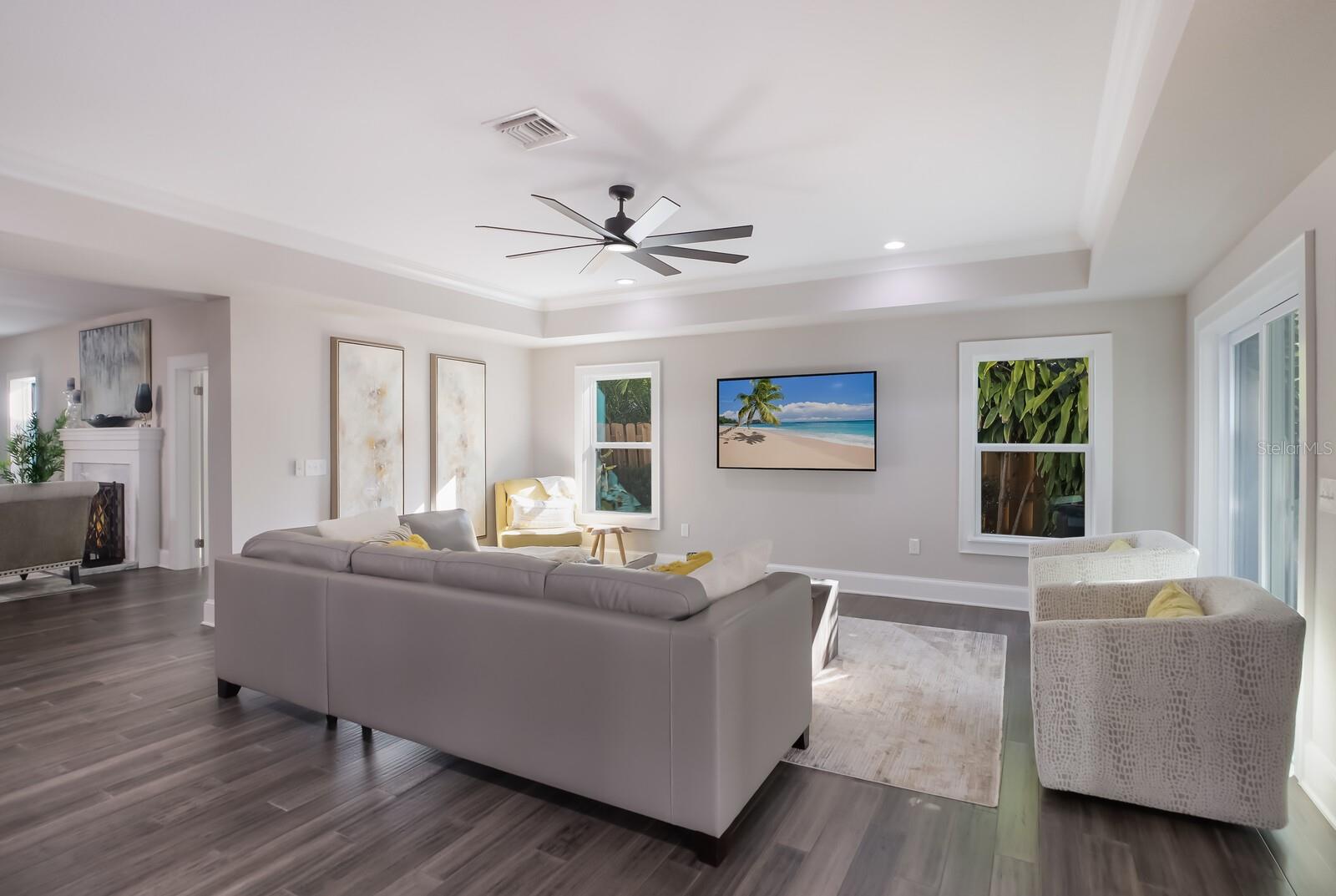 MCCLELLAN PARK - Residential