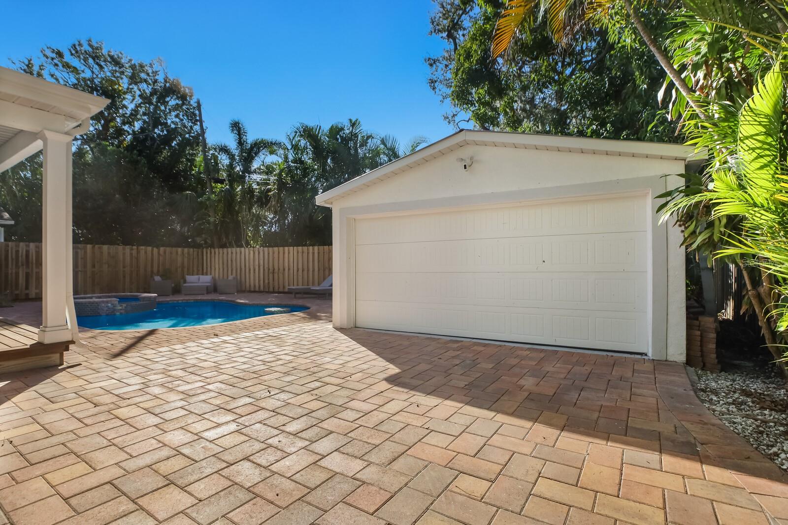 MCCLELLAN PARK - Residential