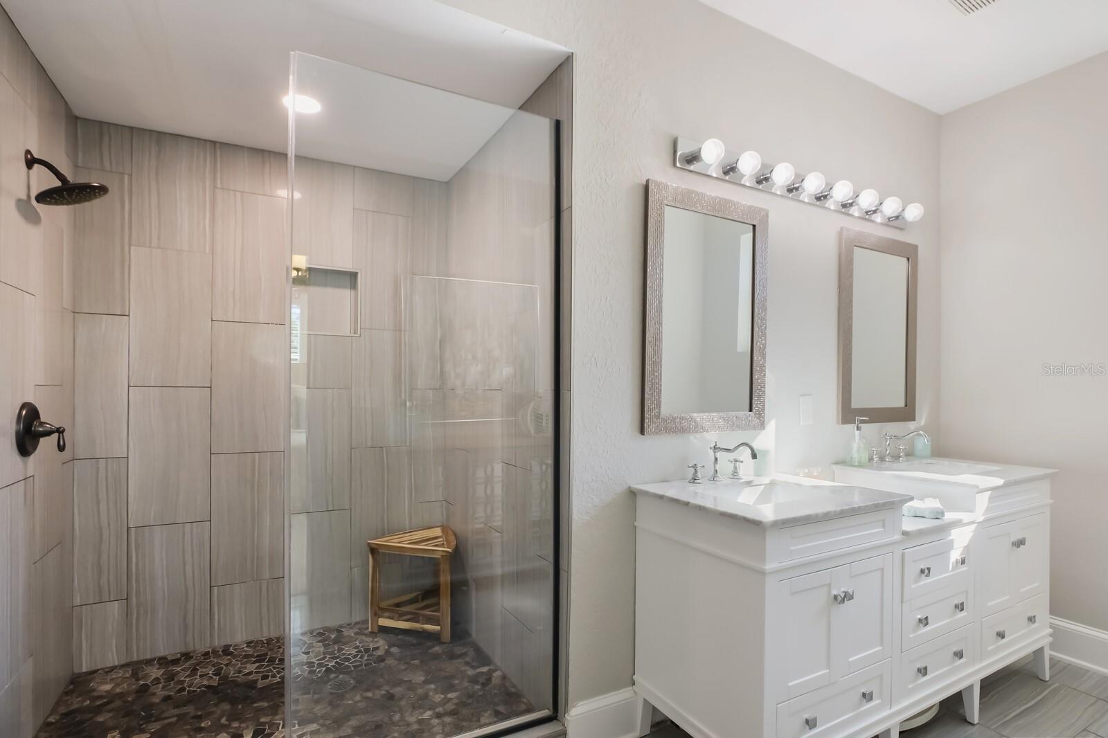 MCCLELLAN PARK - Residential