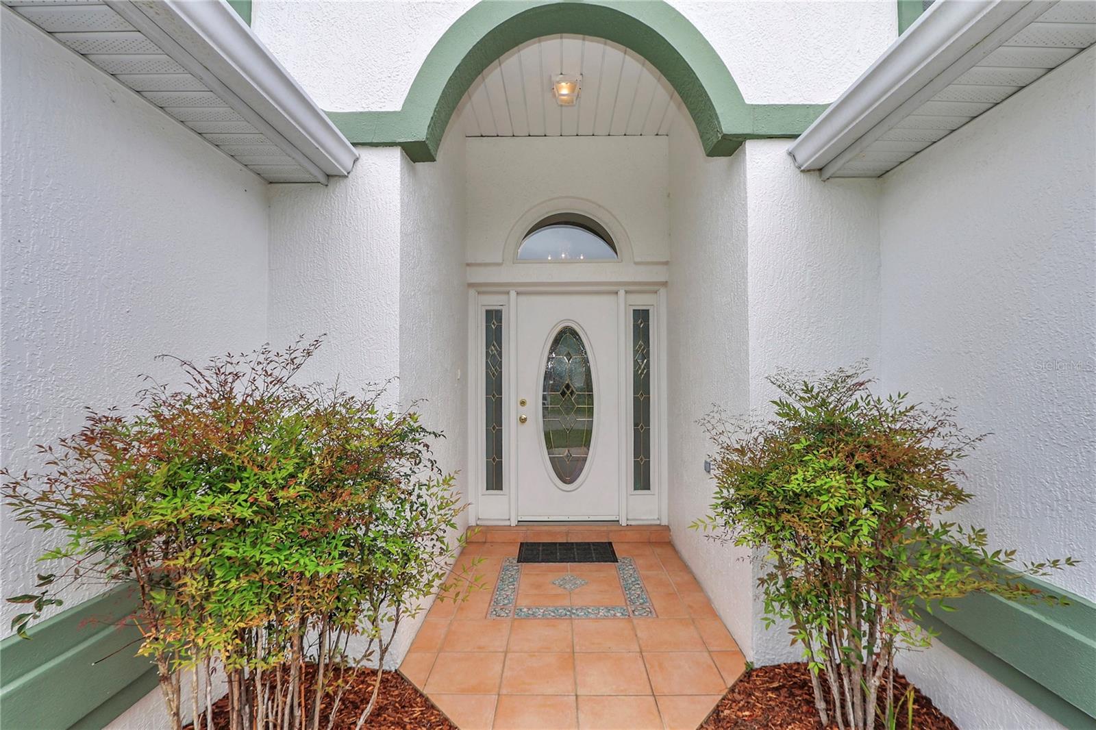 OAK RUN LAUREL OAKS - Residential