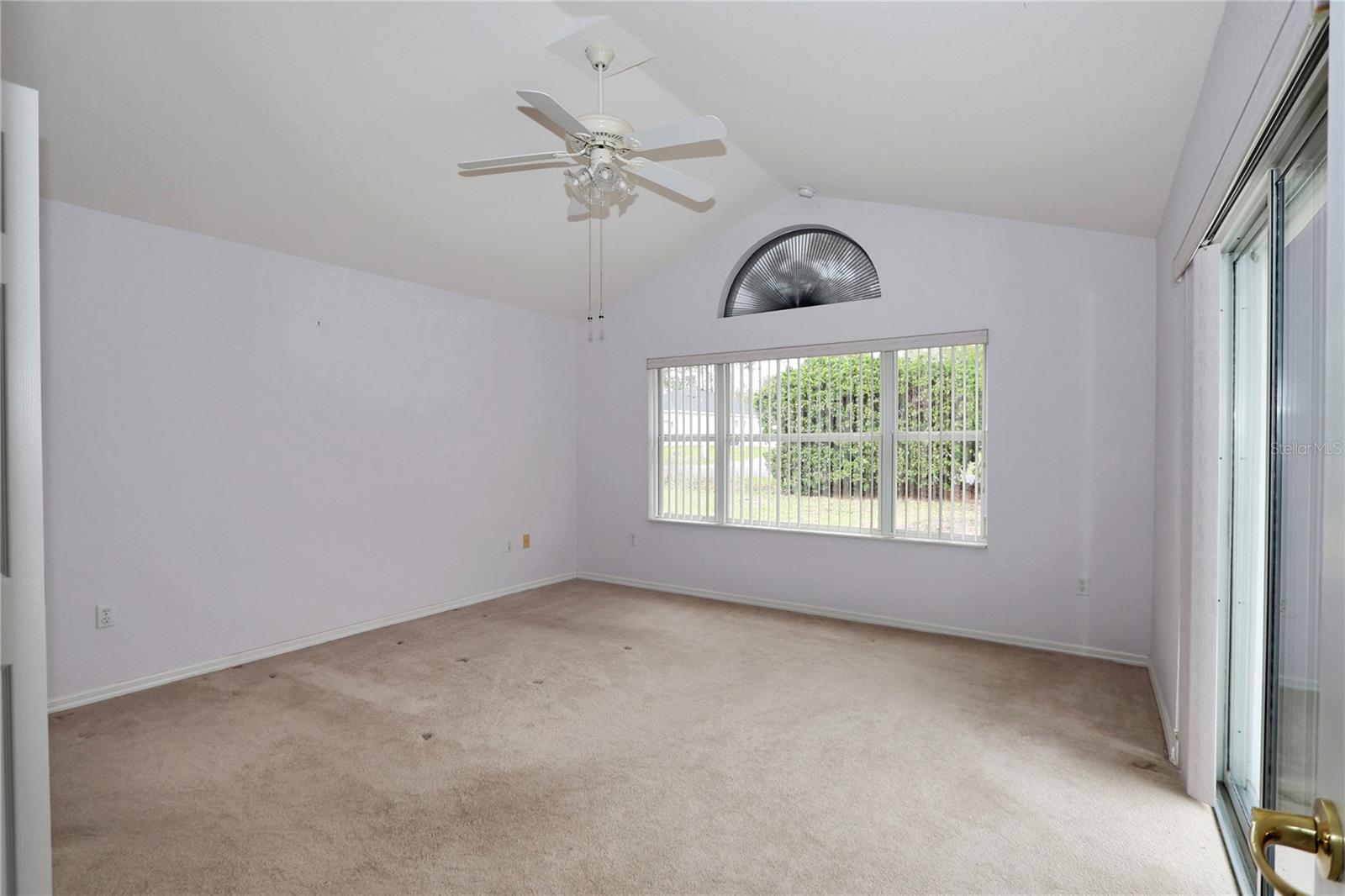 OAK RUN LAUREL OAKS - Residential