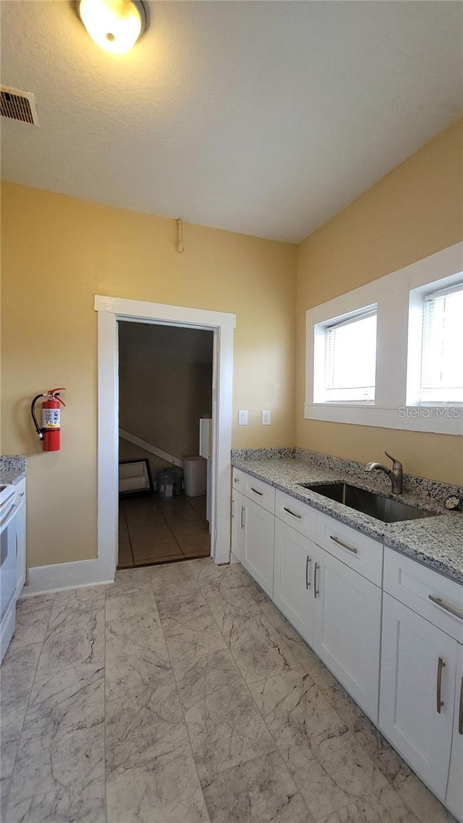 HARVEYS - Residential Lease