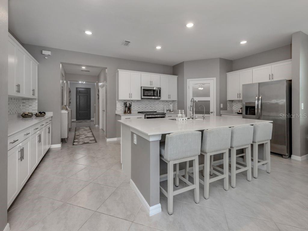 ANTIGUA/WELLEN PARK - Residential