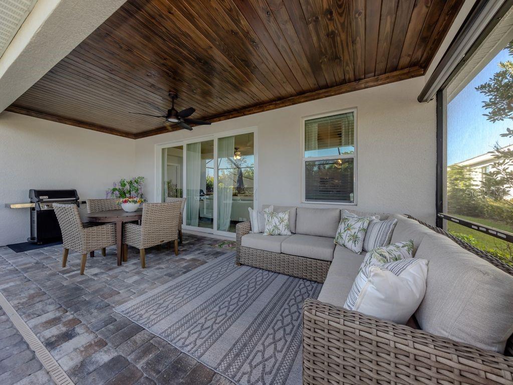 11450 BURGUNDY DRIVE