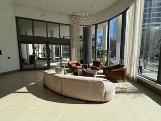 ART HOUSE - Residential Lease