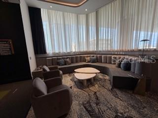 ART HOUSE - Residential Lease