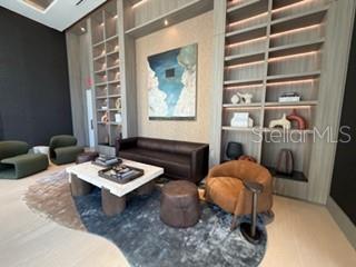 ART HOUSE - Residential Lease