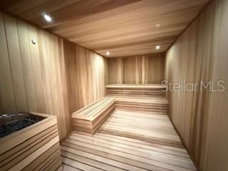 ART HOUSE - Residential Lease