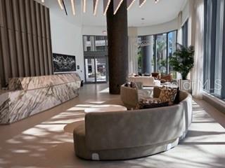 ART HOUSE - Residential Lease