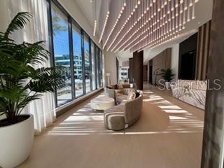 ART HOUSE - Residential Lease