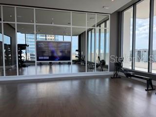 ART HOUSE - Residential Lease