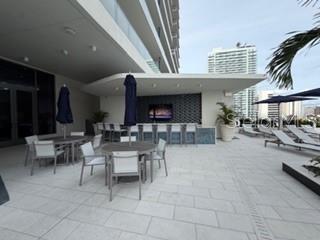 ART HOUSE - Residential Lease