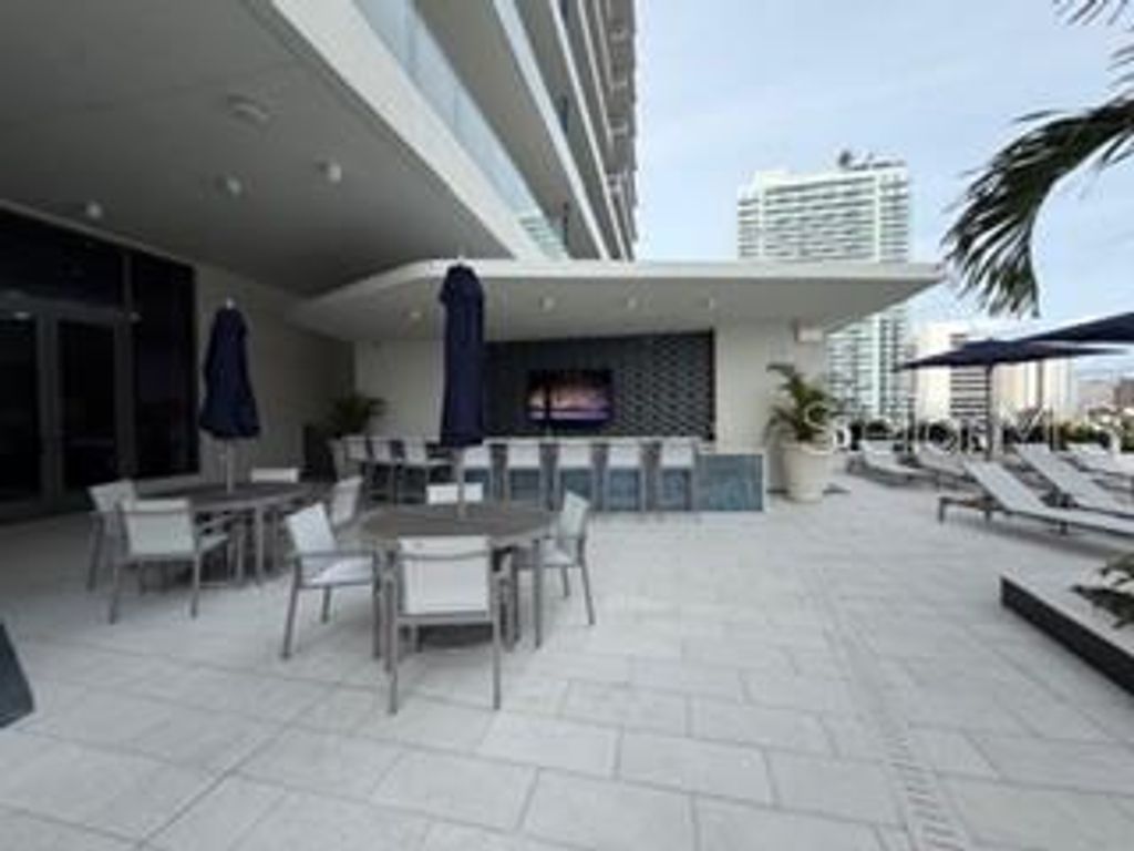 Photo of 275 1st Avenue S #2107, St Petersburg, FL 33701 (MLS # TB8456861)