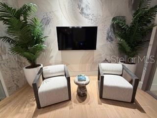 ART HOUSE - Residential Lease