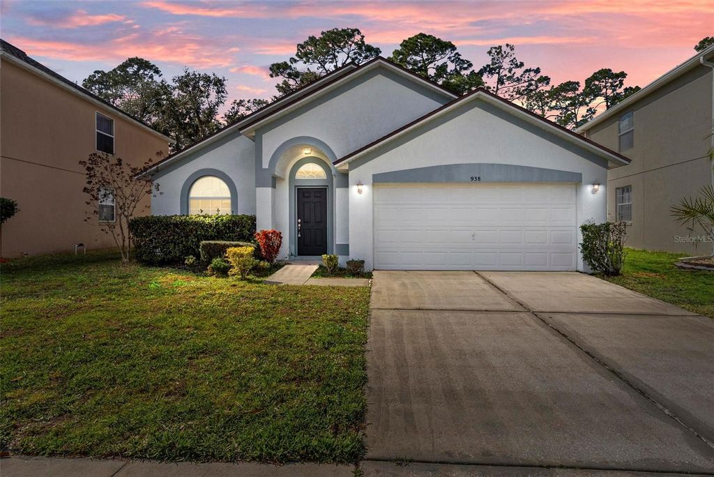 Photo of 938 Jadestone Circle, Orlando, FL 32828 (MLS # O6376419)