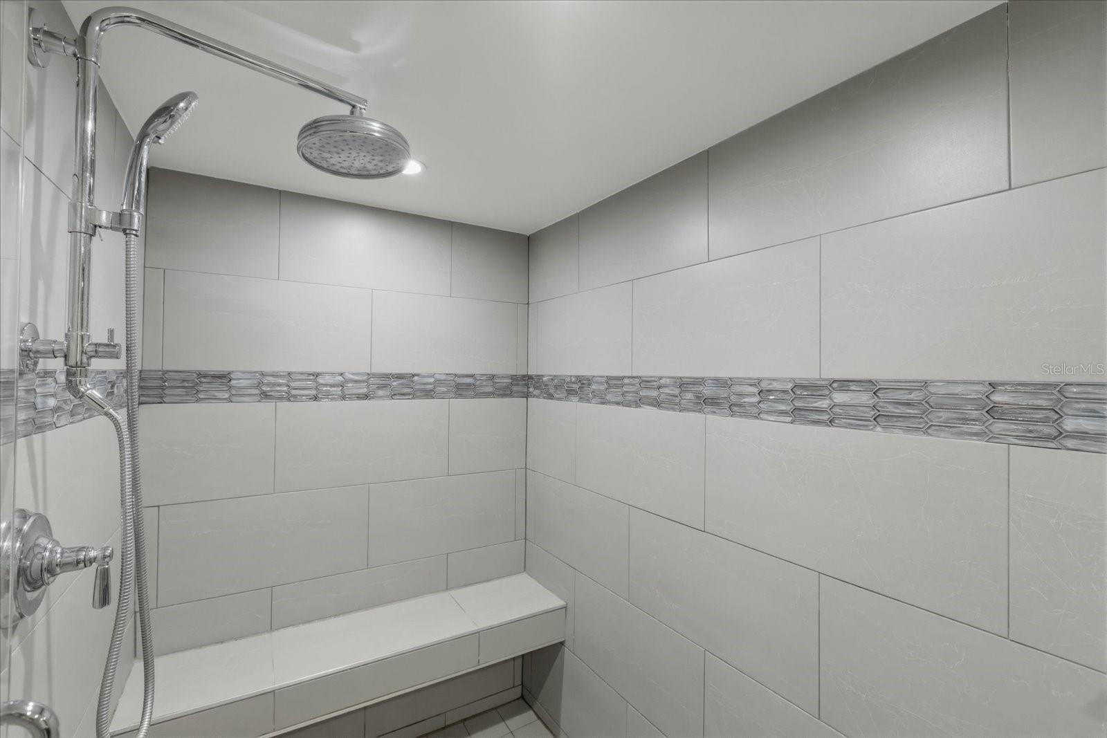SEASCAPE TOWERS CONDO PH 01 - Residential