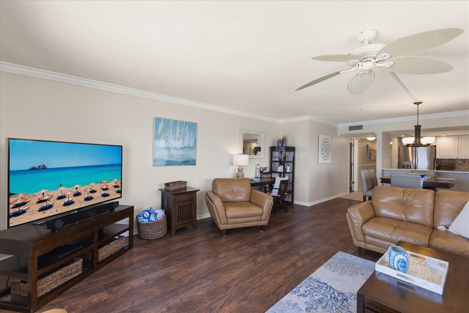 SEASCAPE TOWERS CONDO PH 01 - Residential