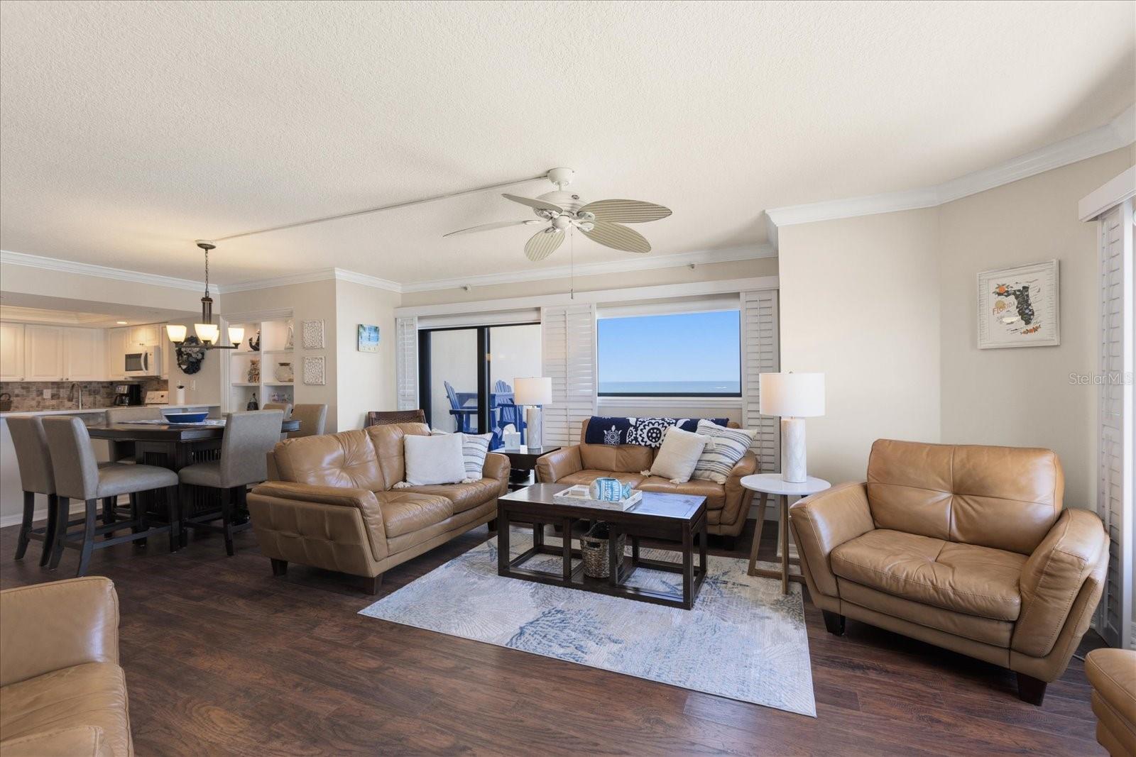 SEASCAPE TOWERS CONDO PH 01 - Residential