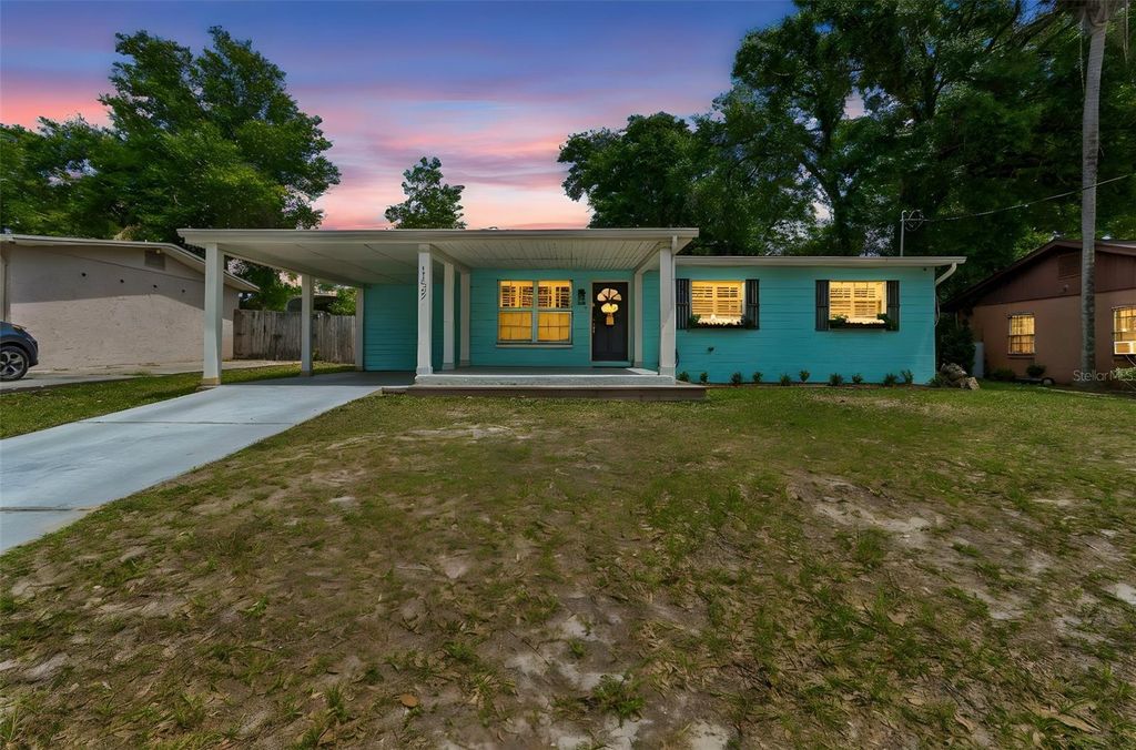 Photo of 11307 N Boulevard, Tampa, FL 33612 (MLS # TB8498222)