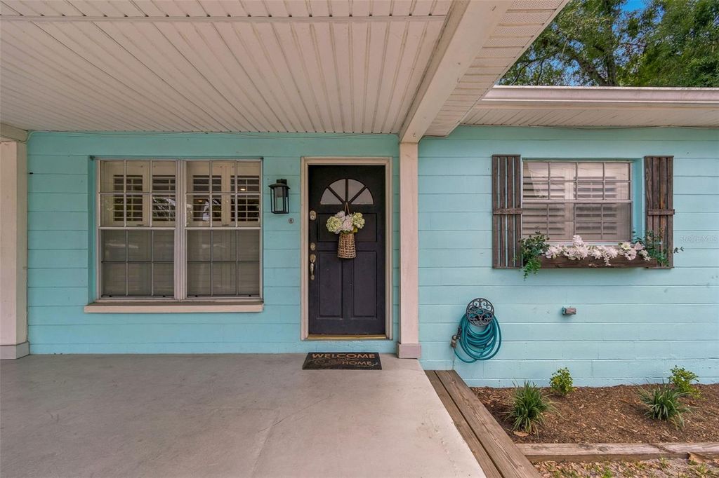 Photo of 11307 N Boulevard, Tampa, FL 33612 (MLS # TB8498222)