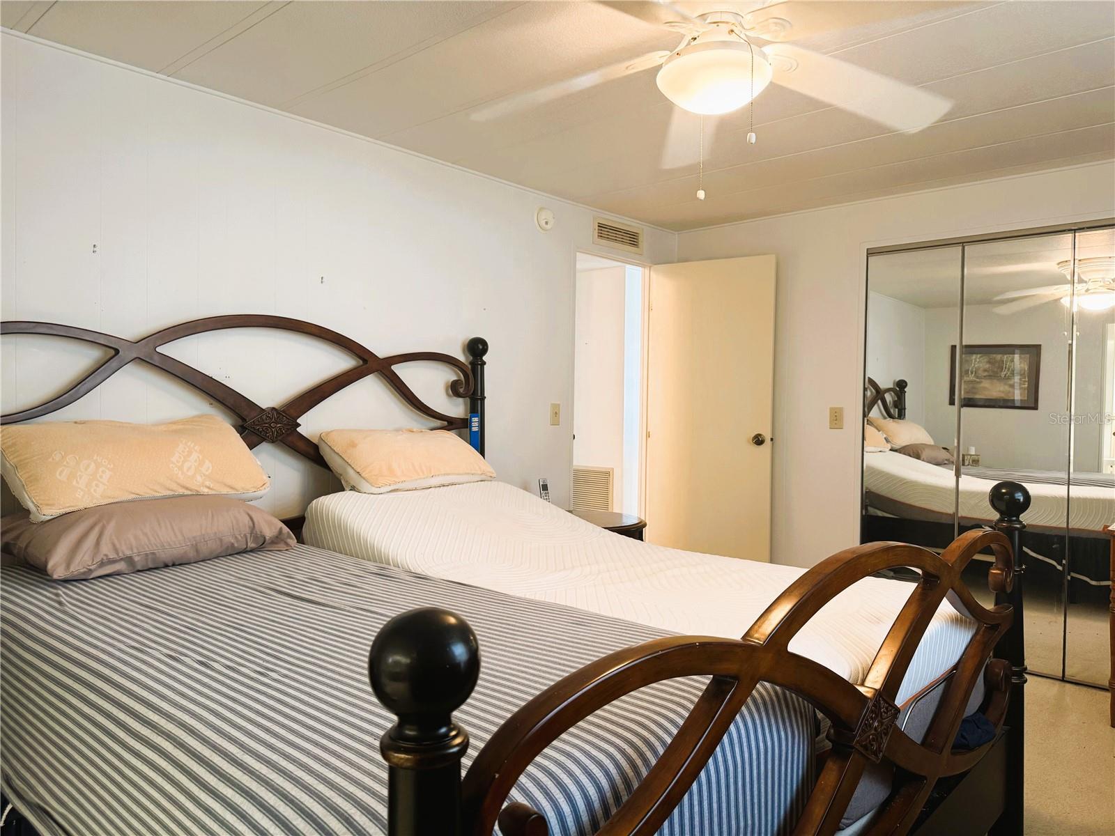 HAWTHORNE AT LEESBURG A COOP - Residential