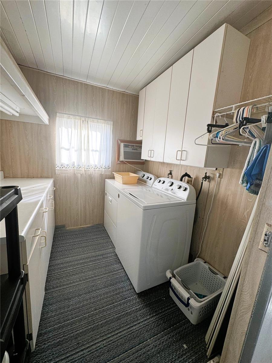 HAWTHORNE AT LEESBURG A COOP - Residential