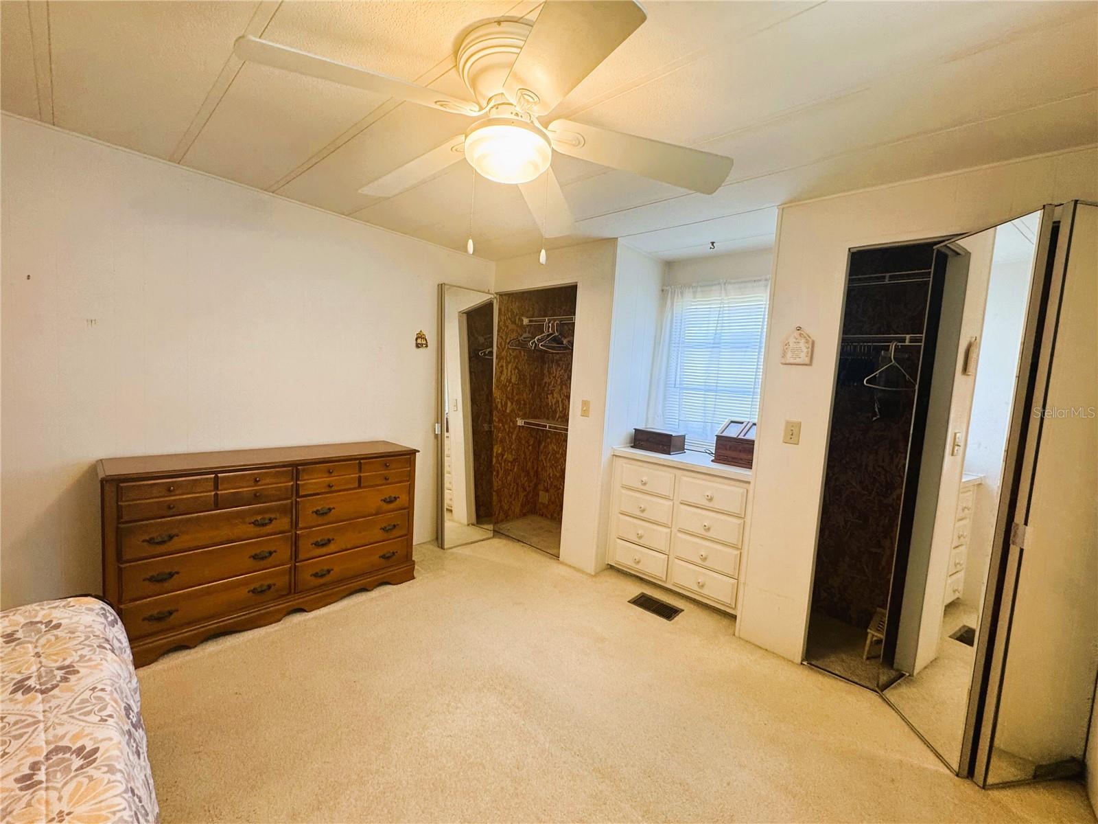 HAWTHORNE AT LEESBURG A COOP - Residential