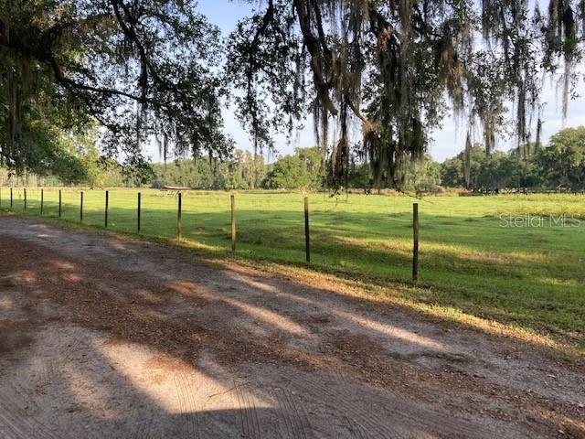 FRAZIER GARDENS - Land