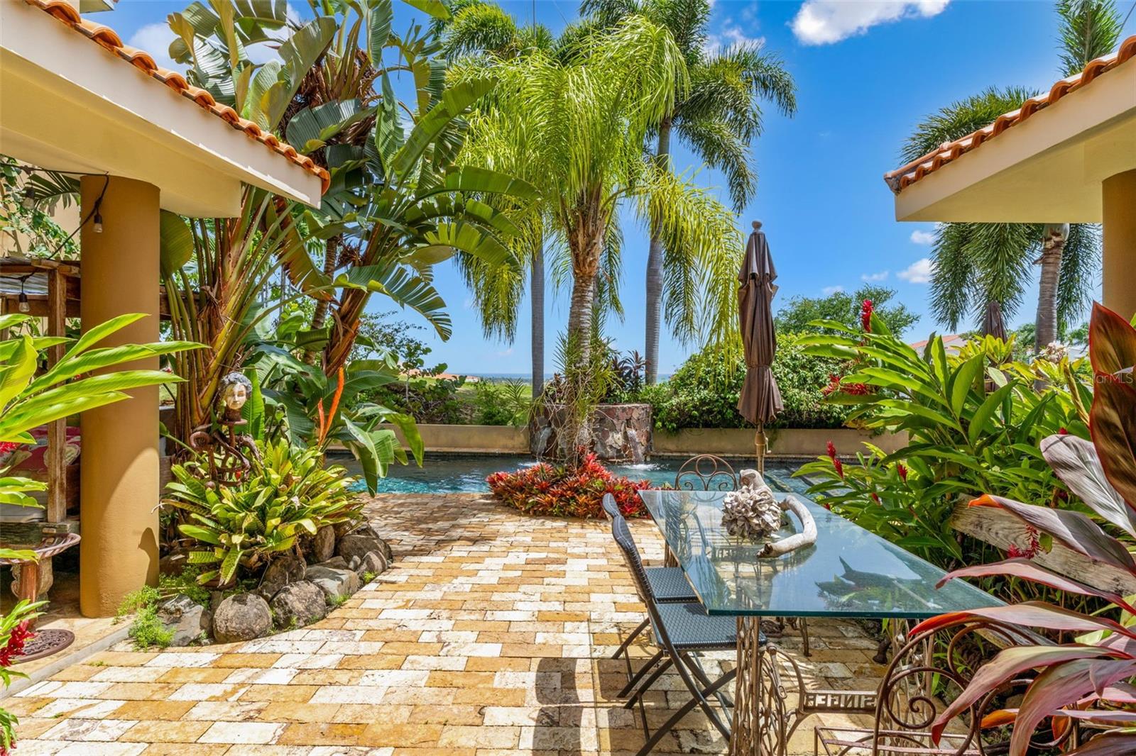 LAS VISTAS DE RIO MAR - Residential