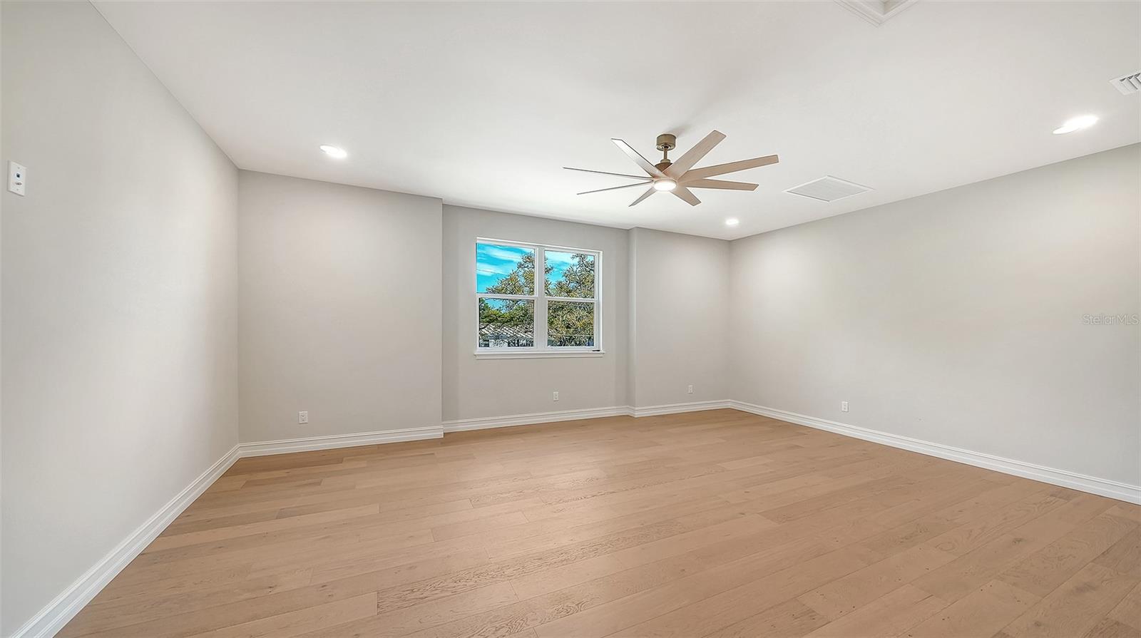 POINSETTIA PARK 2 - Residential