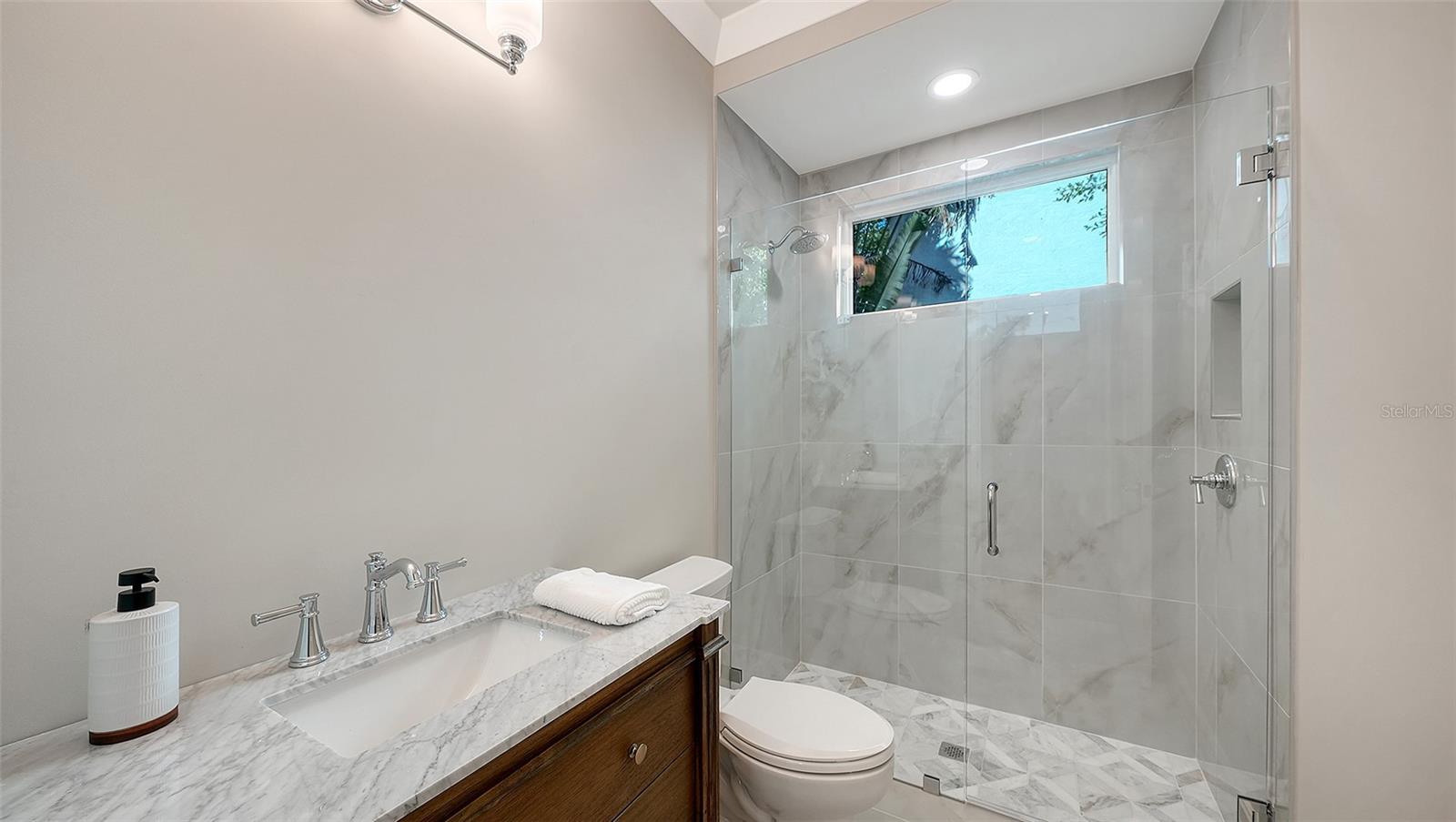 POINSETTIA PARK 2 - Residential