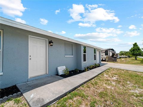 A home in PORT CHARLOTTE