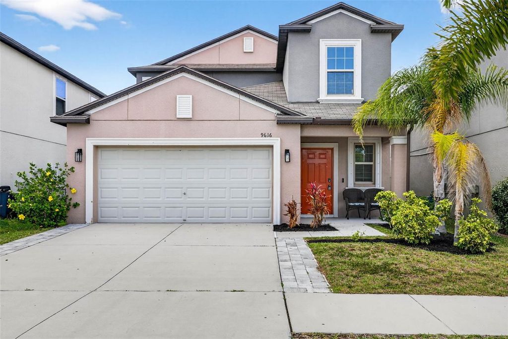 Photo of 9616 Lemon Drop Loop, Sun City Center, FL 33573 (MLS # TB8382640)
