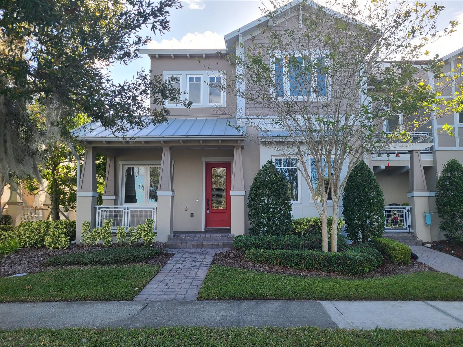 13825 BENAVENTE AVENUE