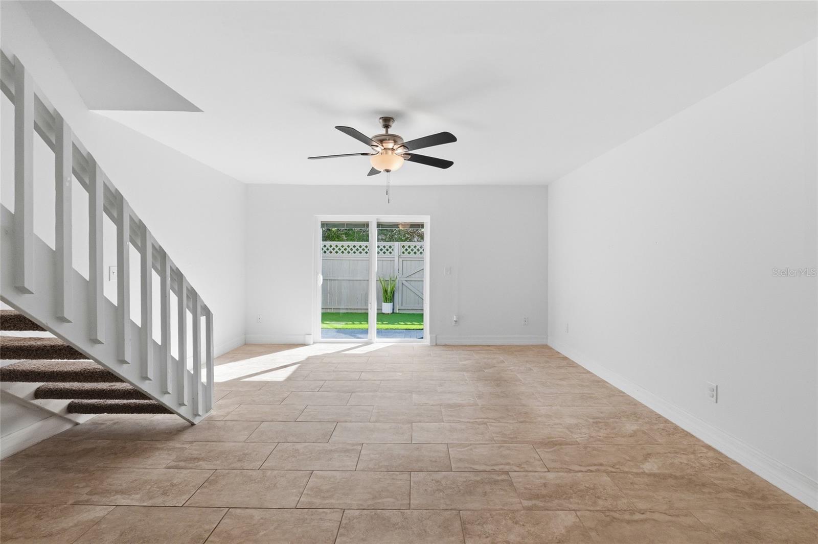 CARROLLWOOD VILLAGE PH III - Residential