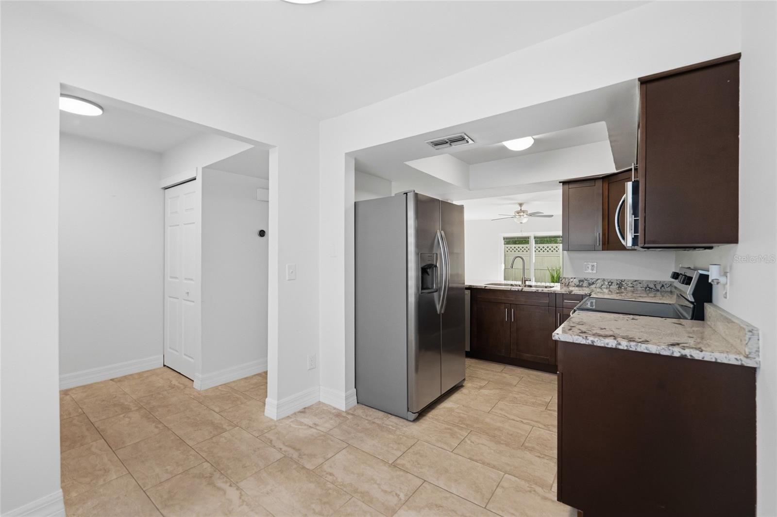 CARROLLWOOD VILLAGE PH III - Residential