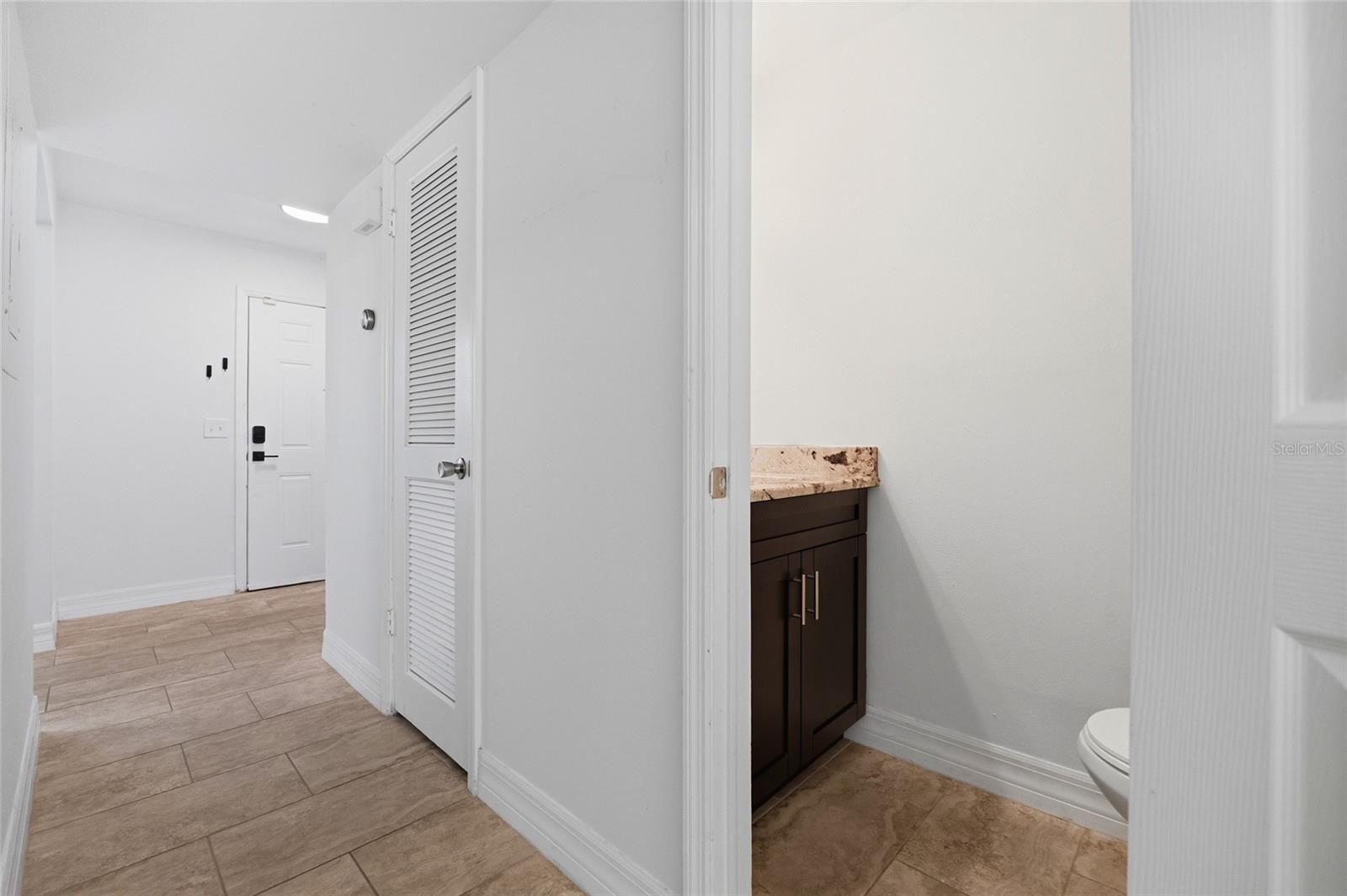 CARROLLWOOD VILLAGE PH III - Residential