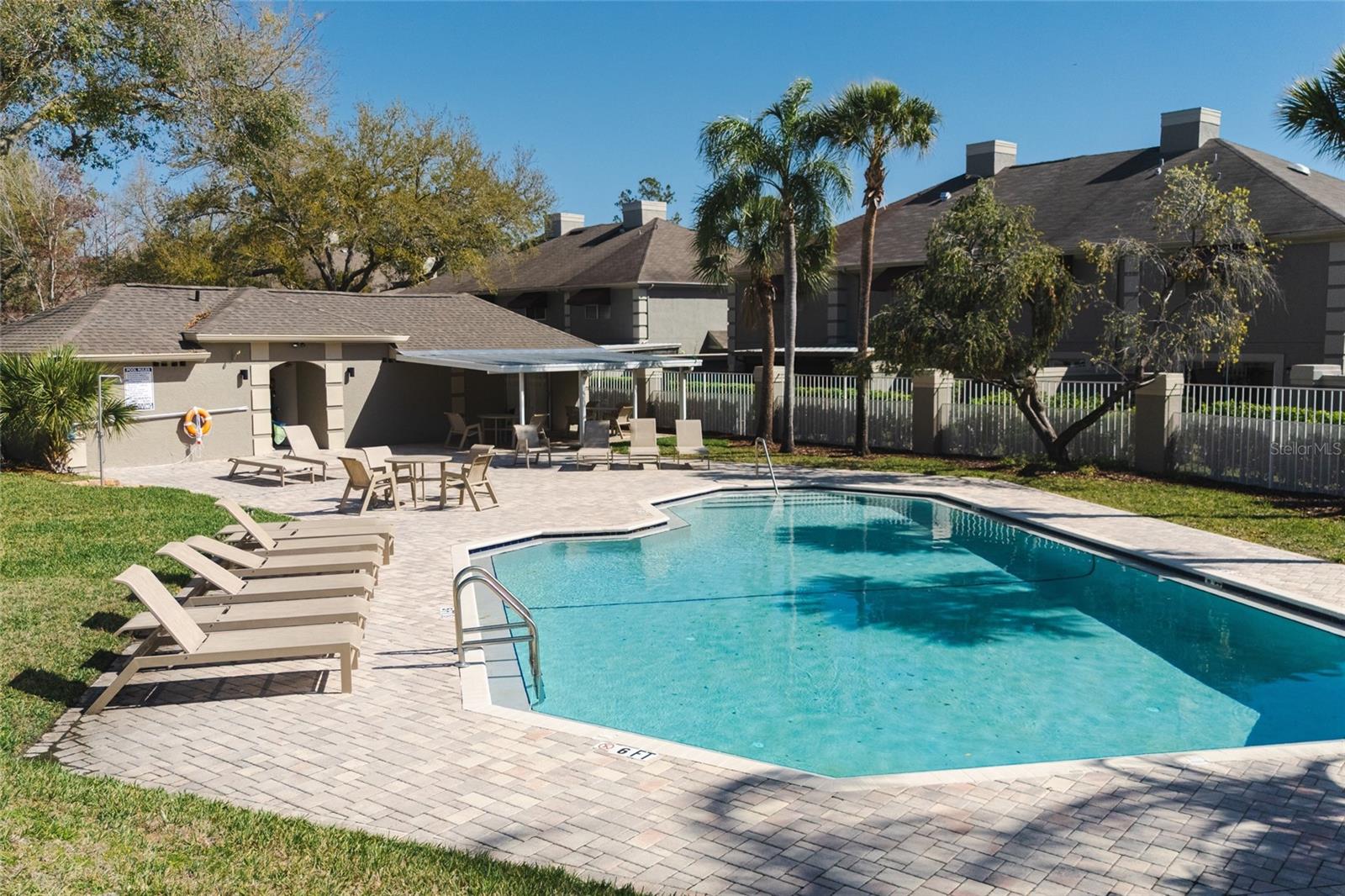 CARROLLWOOD VILLAGE PH III - Residential